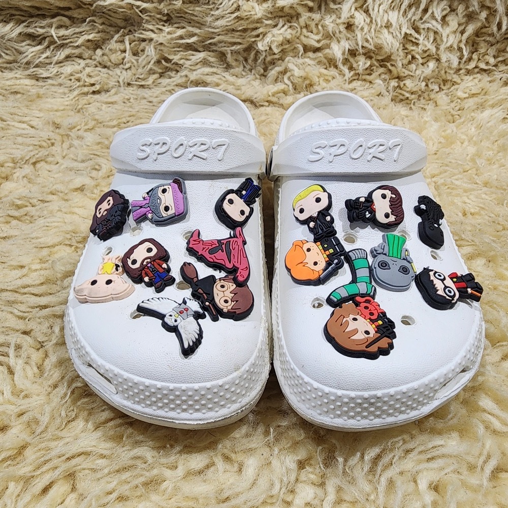Kids White Clog Sandals Harry Potter Jibbitz Charms Size 30 Slip On Shoes - Picture 2 of 8